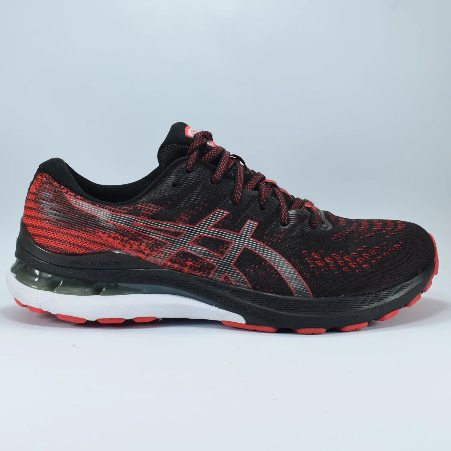 ASICS GEL-KAYANO 28
