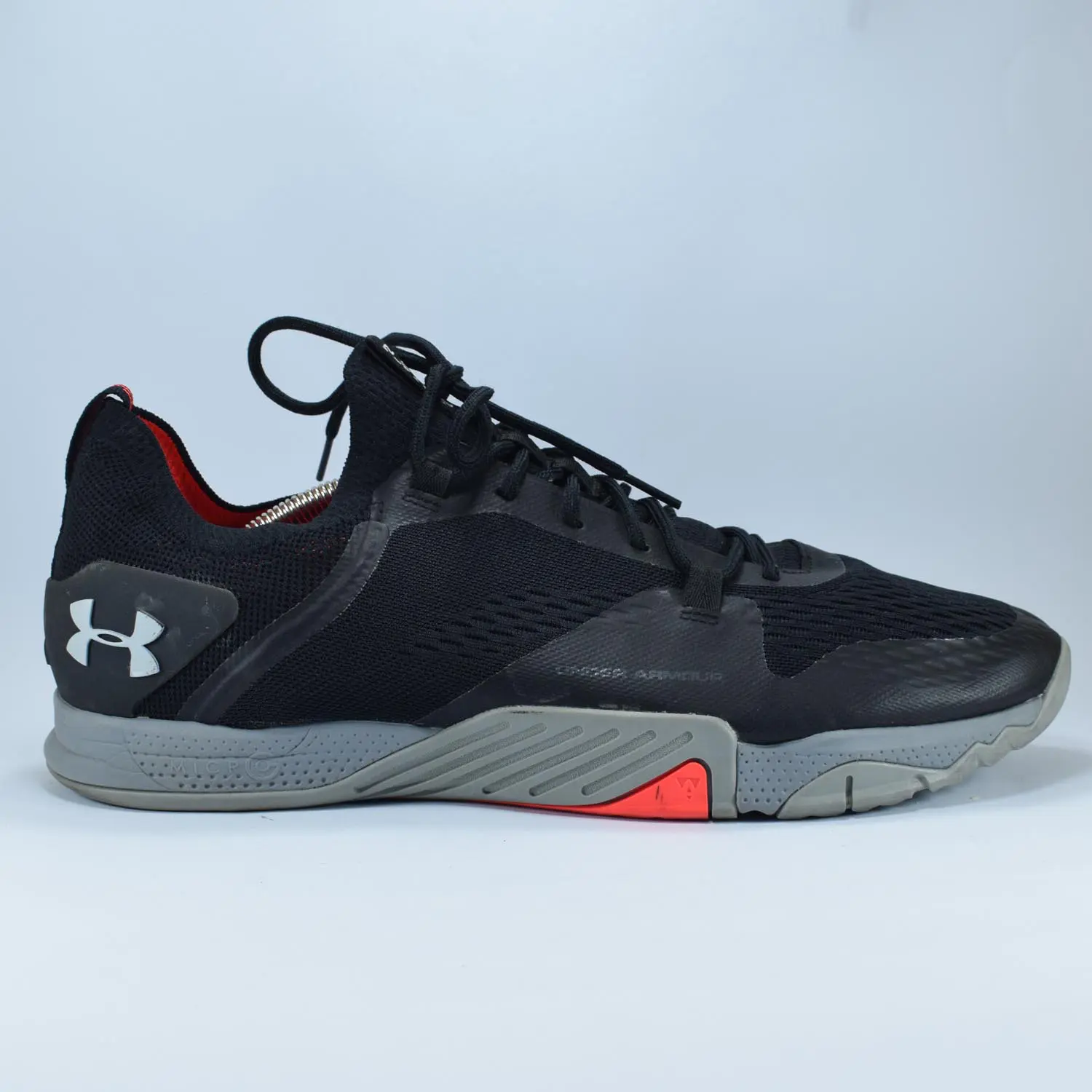Under Armour TriBase Reign 2